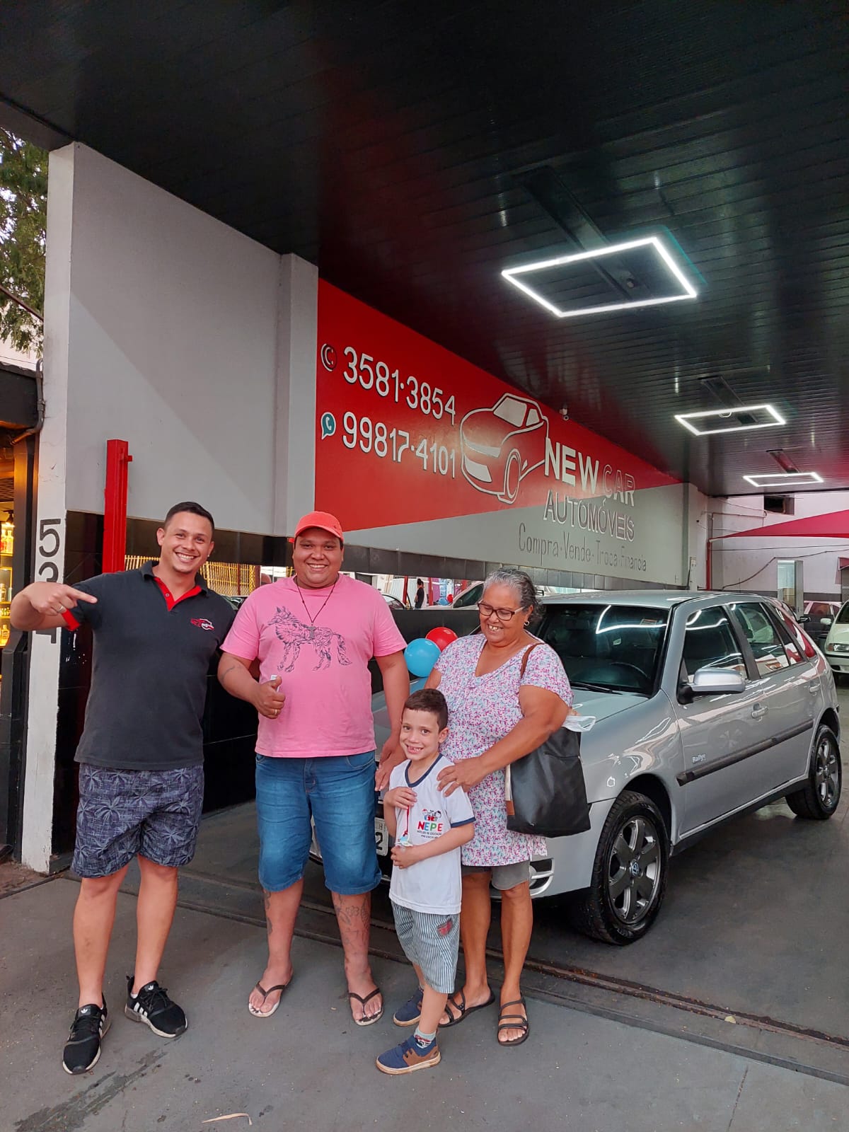 +1 Sonho realizado 🤩. Parabéns pela conquista, Nazaré de Descalvado. Muitas felicidades com seu carro  👏